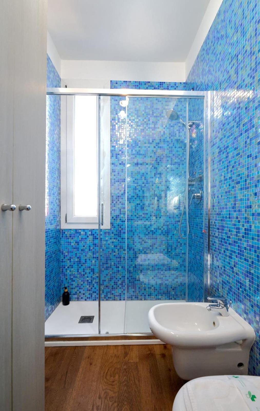 5-Days Suite In Милано Екстериор снимка